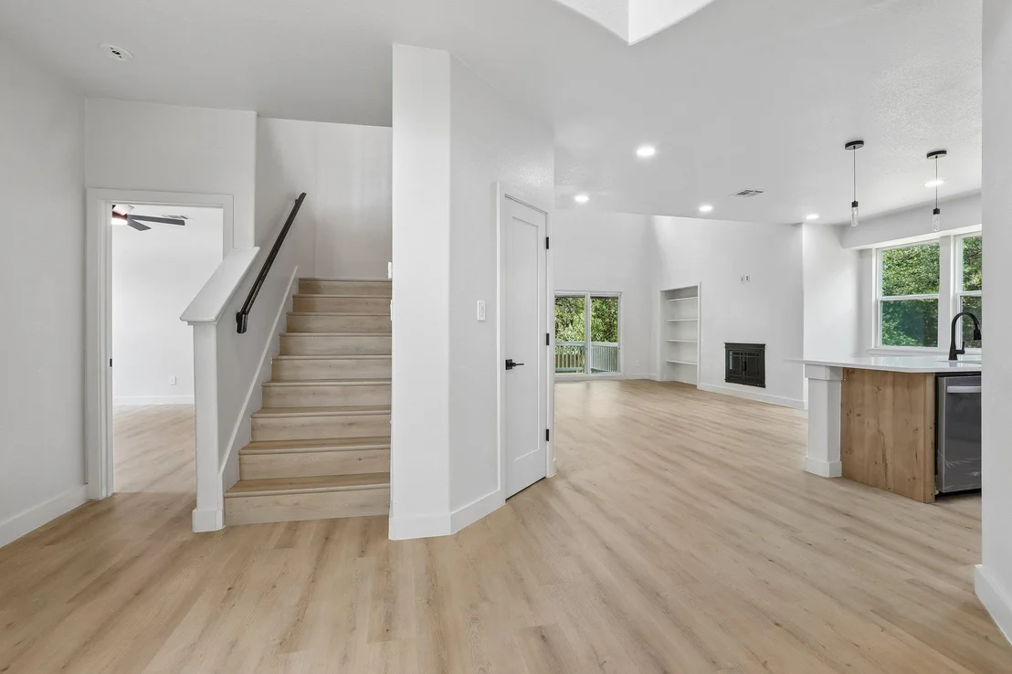 Photo of 12717 Lee Park LN