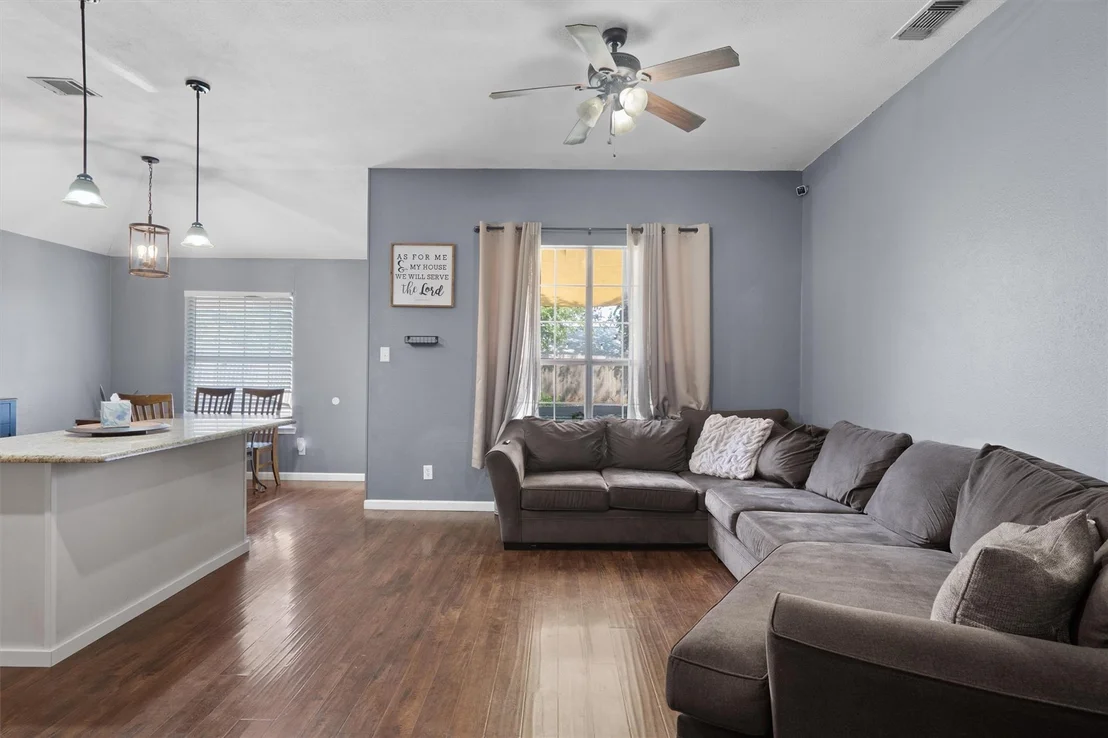 Photo of 2000 Holly Springs DR