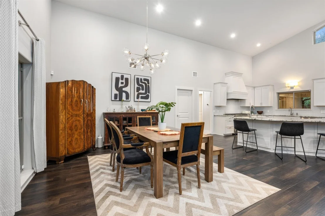 Photo of 4200 Edgemont DR