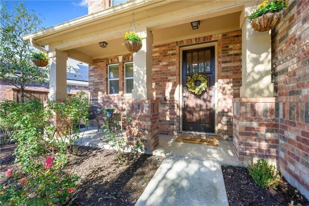 Photo of 1524 Uhland DR