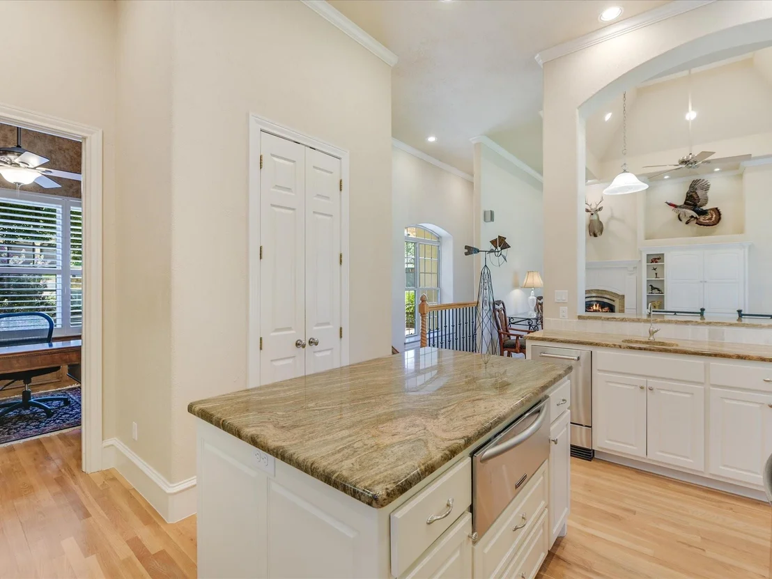 Photo of 210 Long Mountain DR