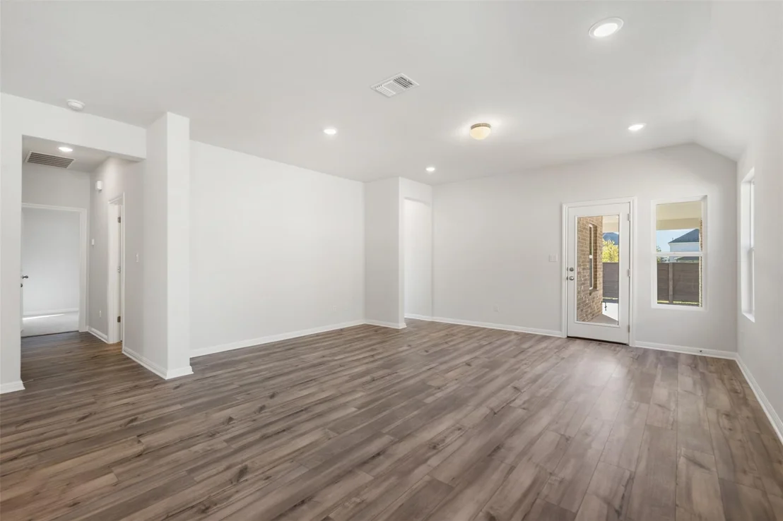 Photo of 536 Redding WAY