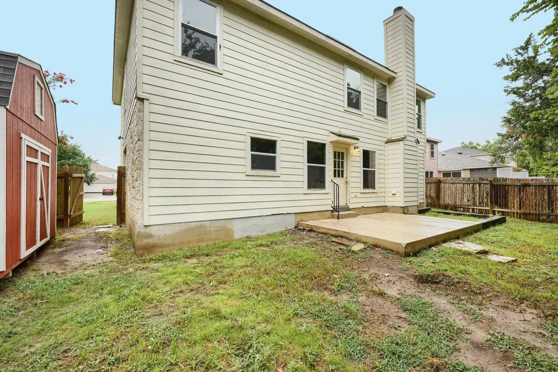 Photo of 1405 Hawk DR