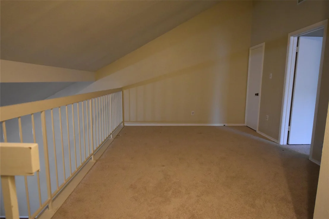 Photo of 2000 Millay DR