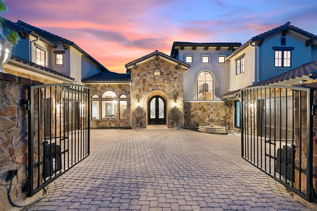 Photo of 8411 Galeana Trace CV