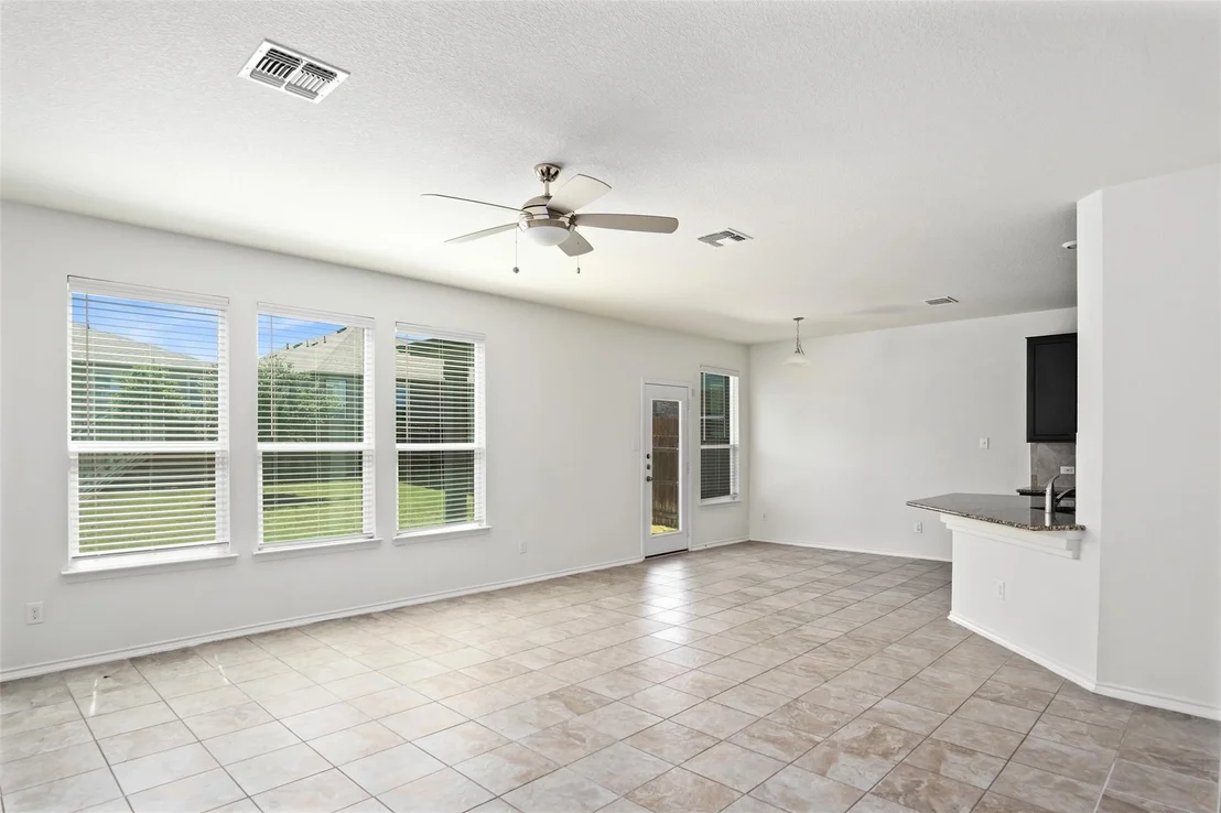 Photo of 213 Rocroi DR