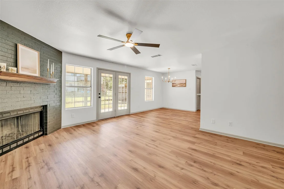 Photo of 42 Great West LOOP