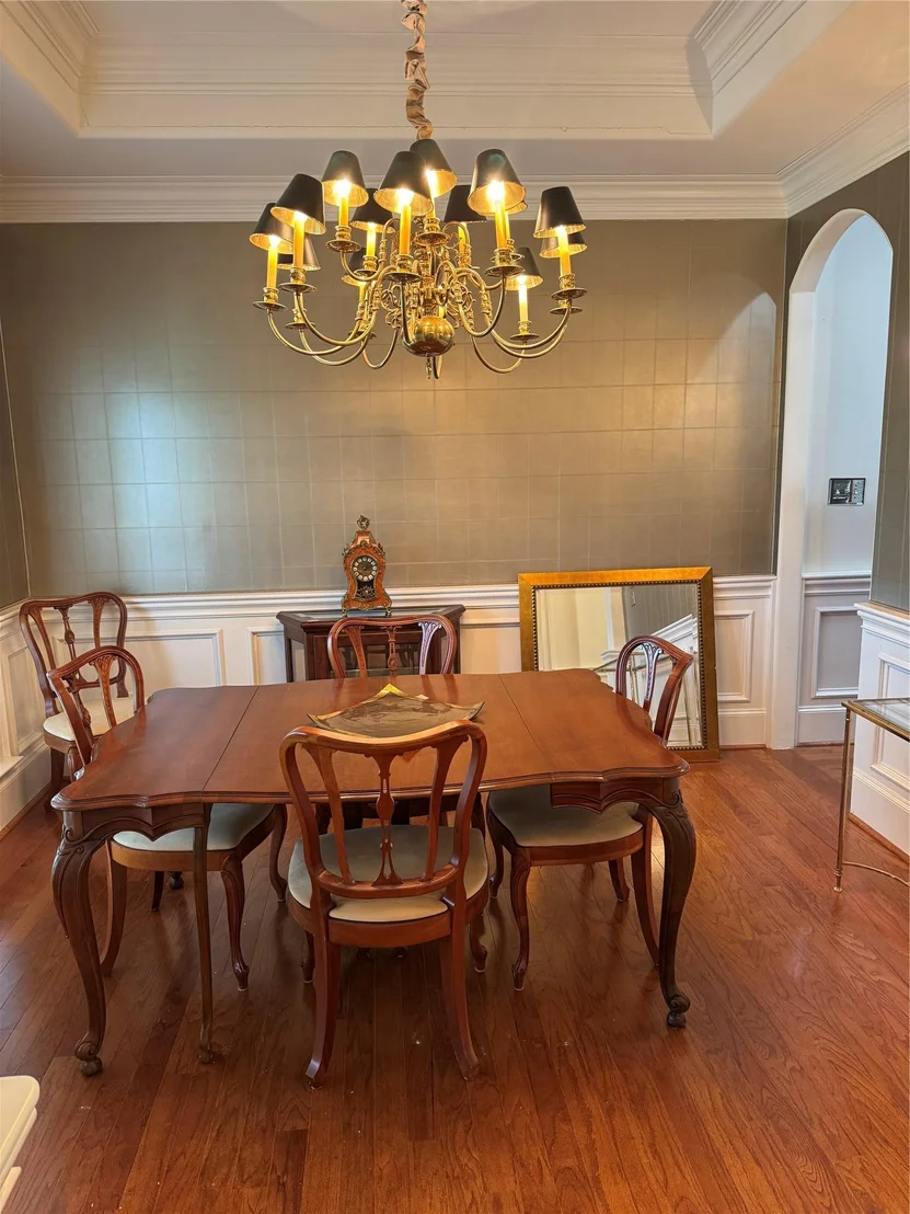 Photo of 1306 Walker CIR