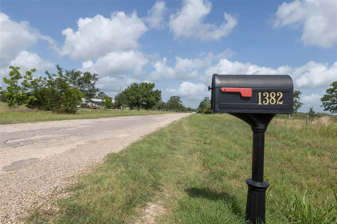 Photo of 1382 County Road 125