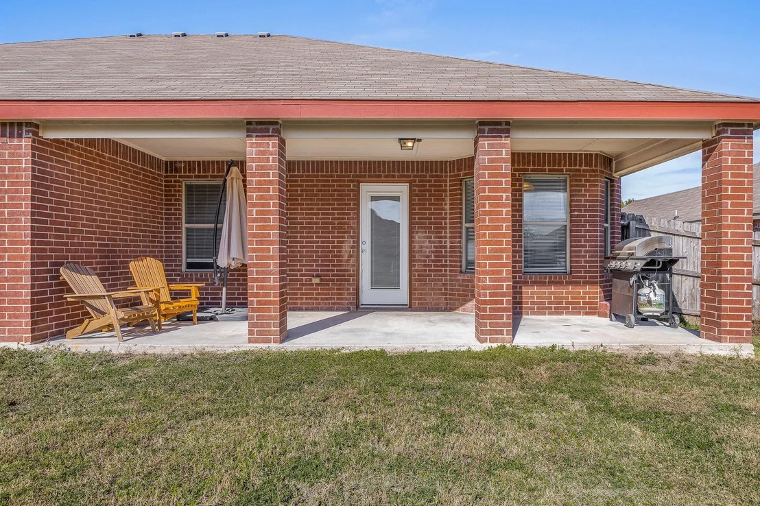 Photo of 308 Curtis DR