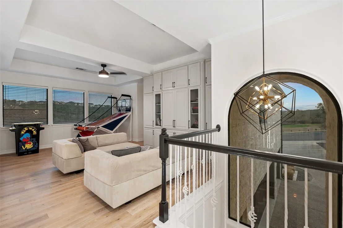 Photo of 3979 River Place BLVD