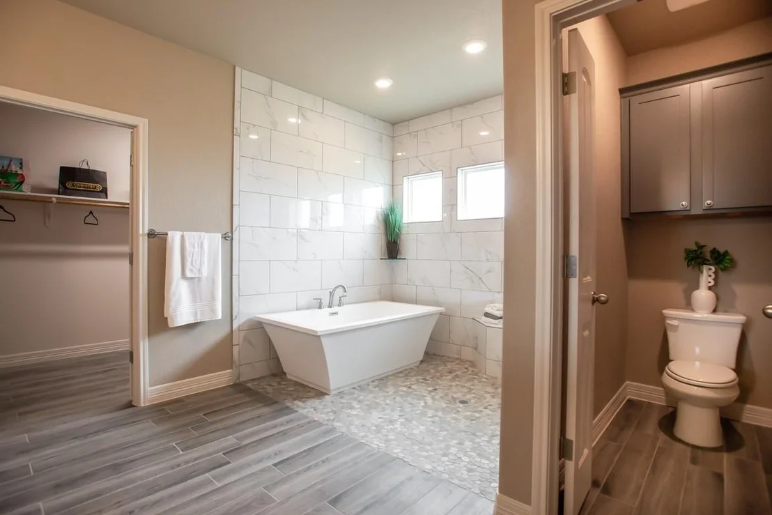 Photo of 1014 Winchester DR