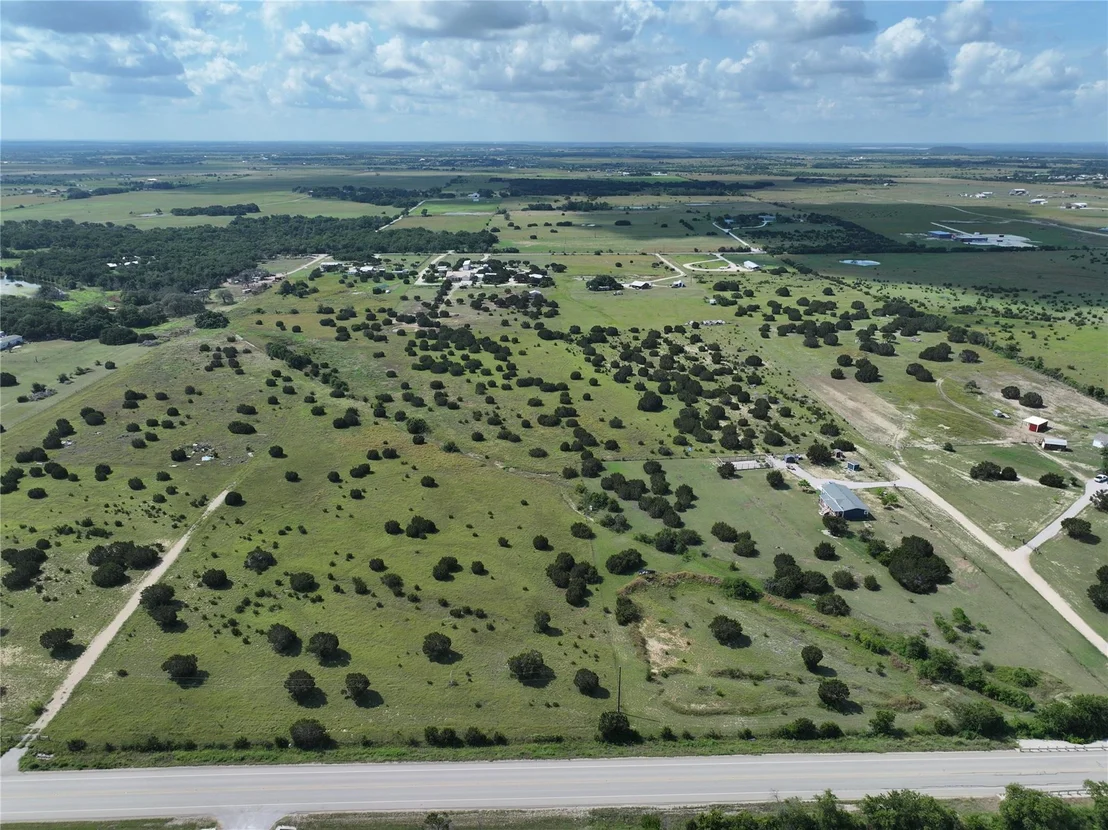 Photo of 121 Private Road 956 RD