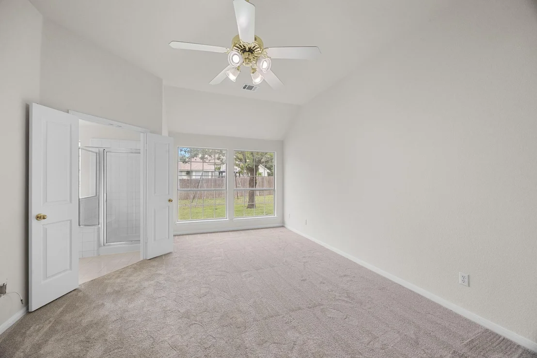 Photo of 706 Cornell DR