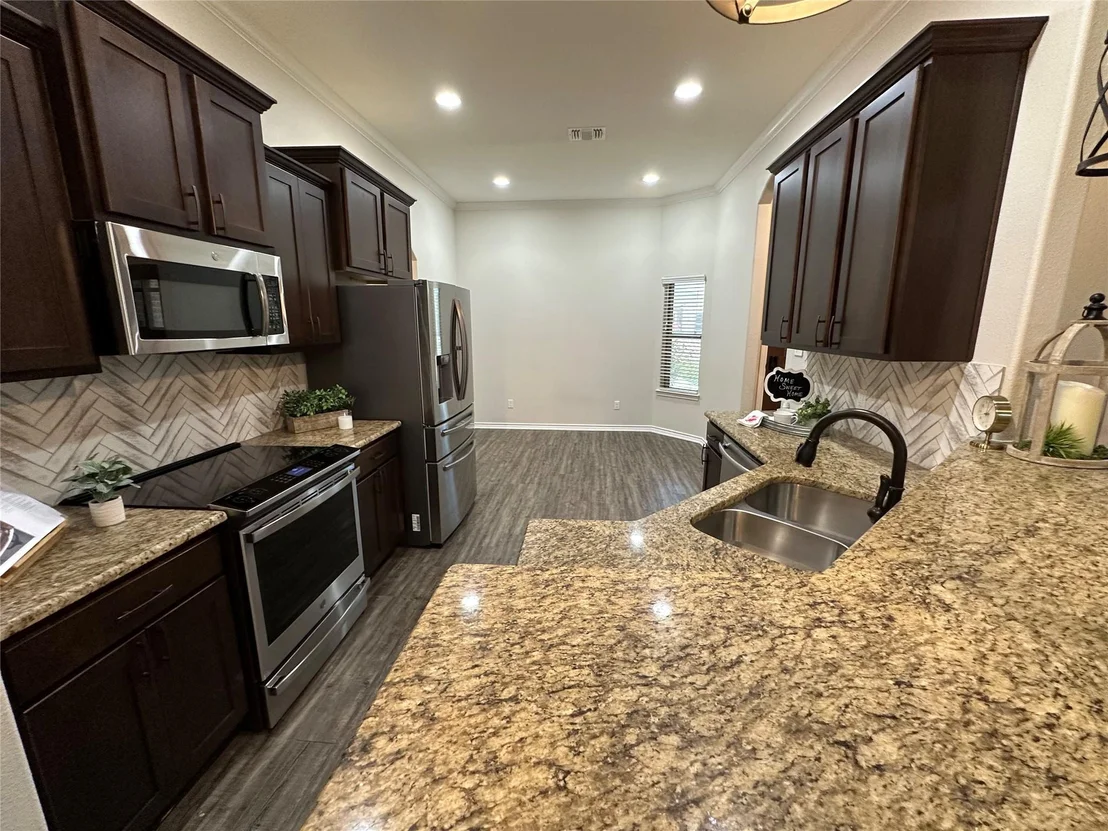 Photo of 500 Magnolia DR