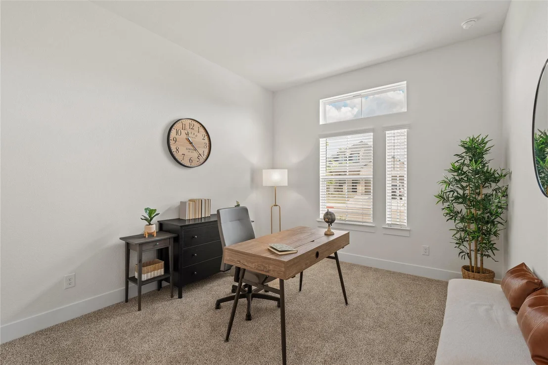 Photo of 2116 Tobiano TRCE