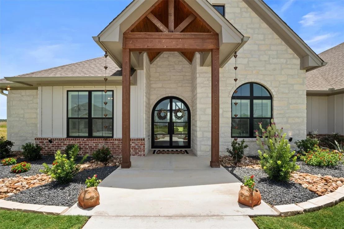 Photo of 1602 Hunt DR