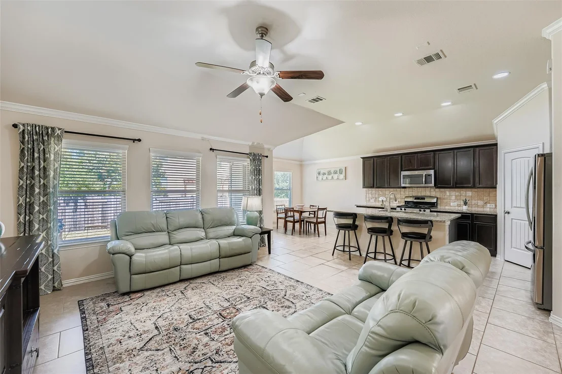 Photo of 409 Briar Park DR