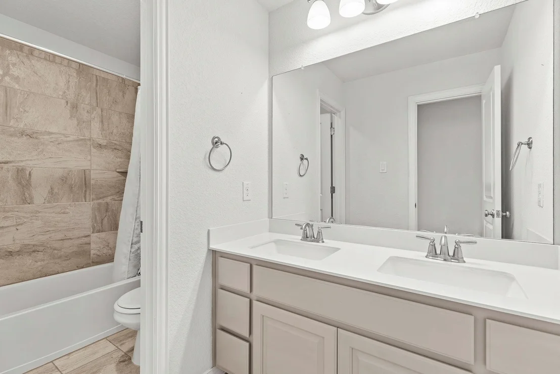 Photo of 3036 Columbus LOOP