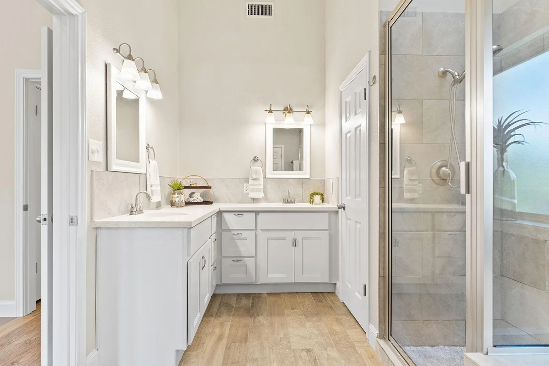 Photo of 54 Woodland LOOP