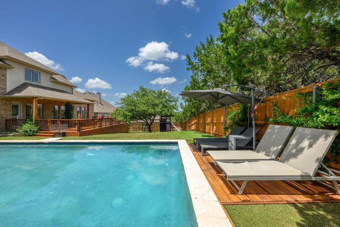 Photo of 490 Aspen DR