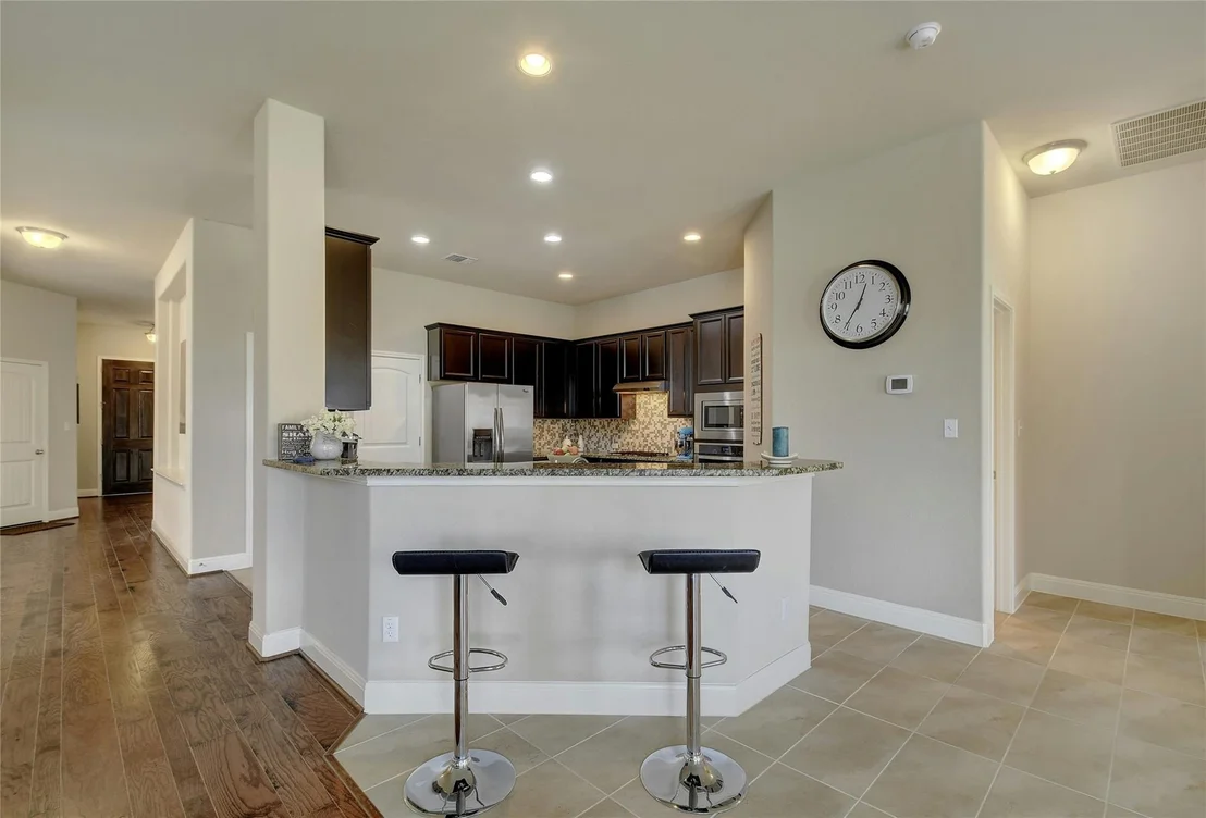 Photo of 578 Ledge Stone DR
