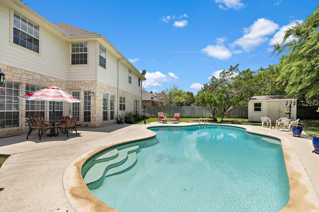 Photo of 3818 Forest Creek DR