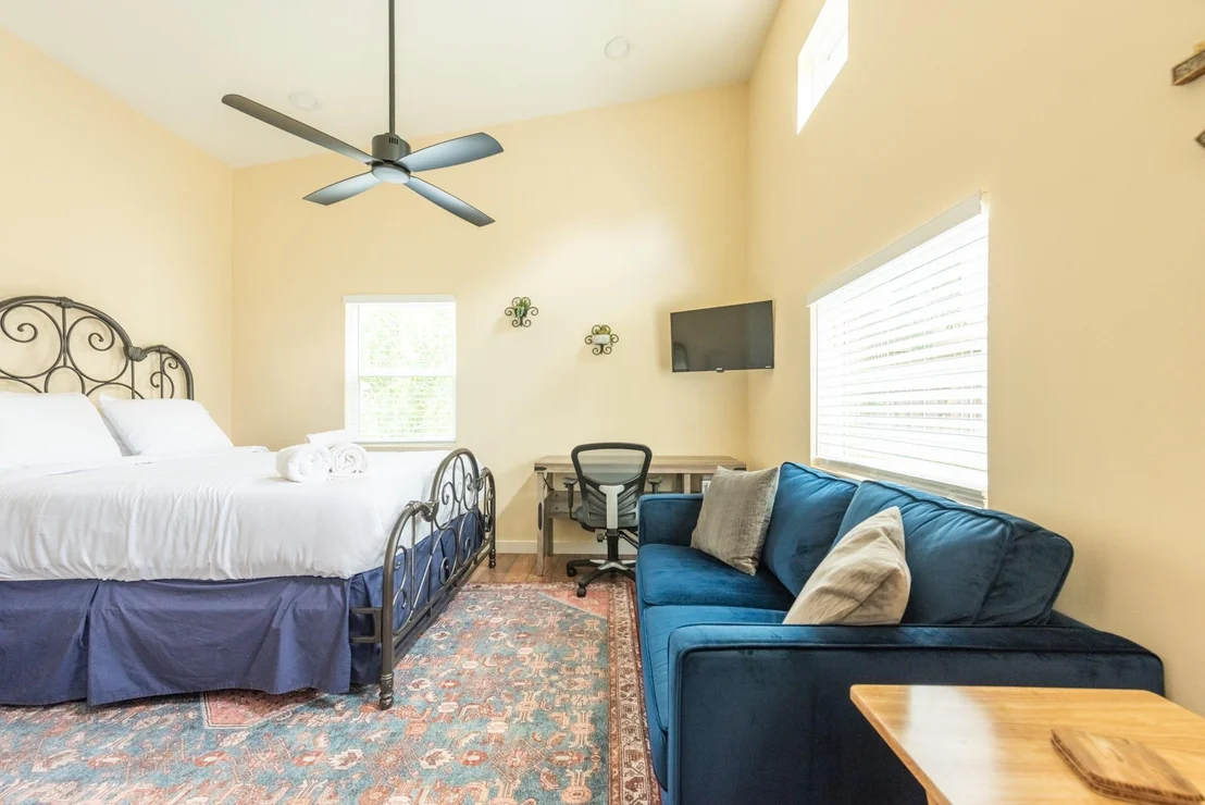 Photo of 2640 Piping Rock TRL
