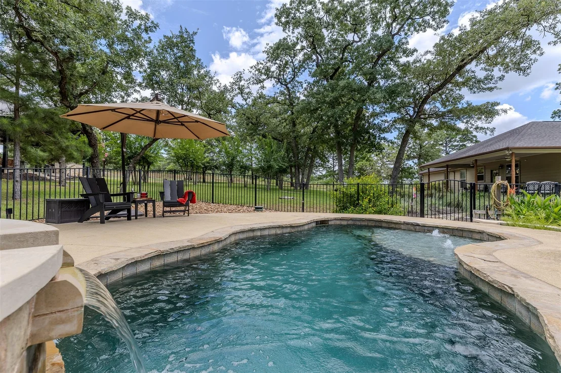 Photo of 176 Cassel WAY