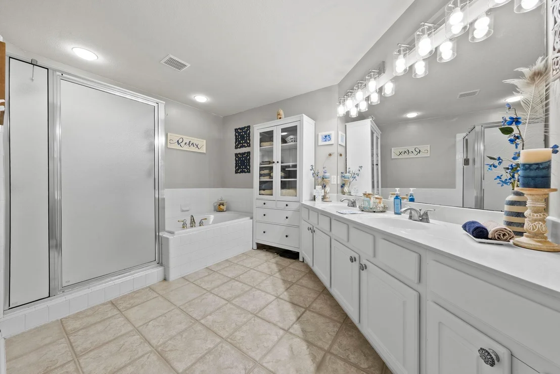 Photo of 15012 Galena DR