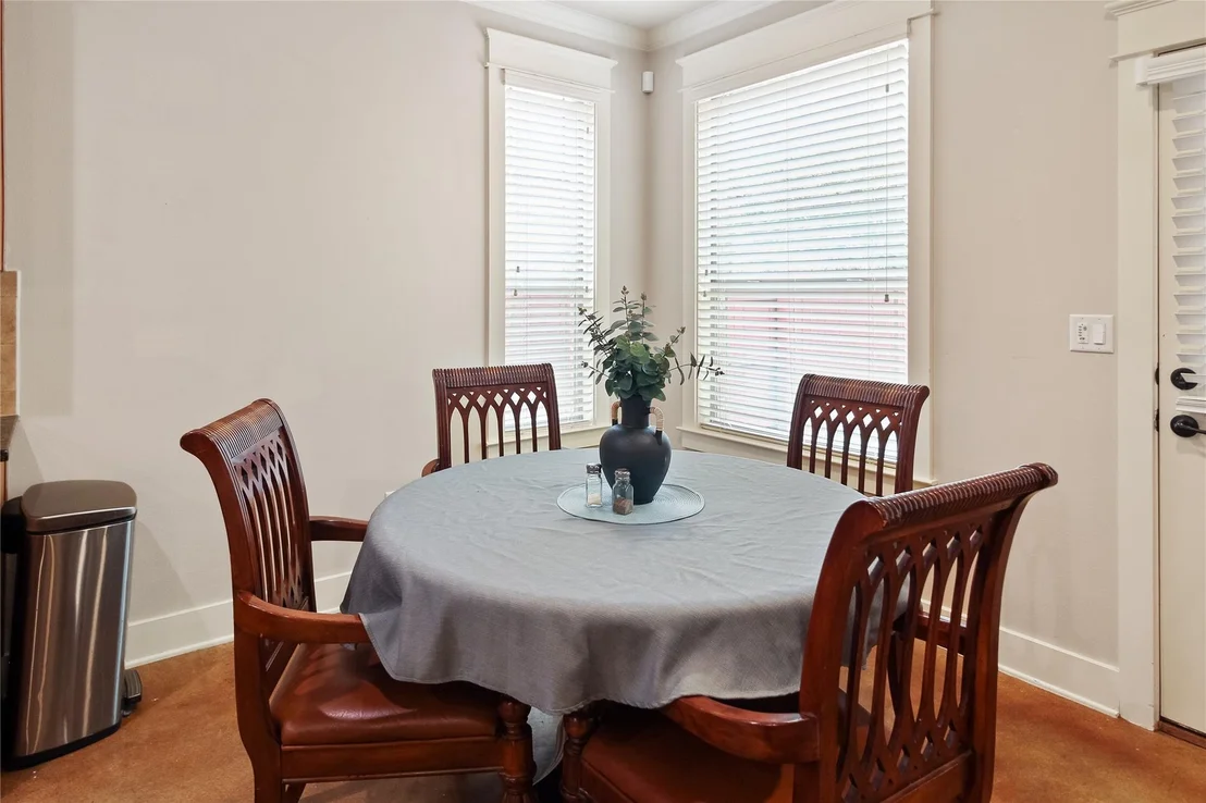 Photo of 9732 Alex LN