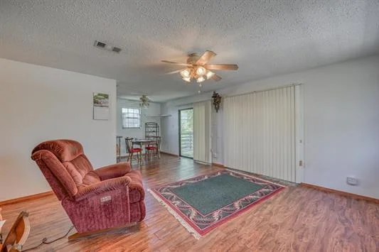 Photo of 122 Ridge DR