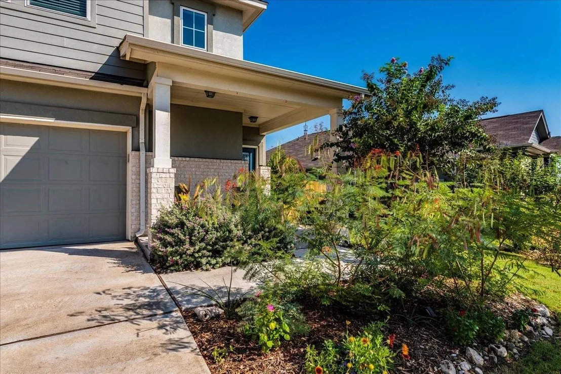 Photo of 226 Silver Springs BND
