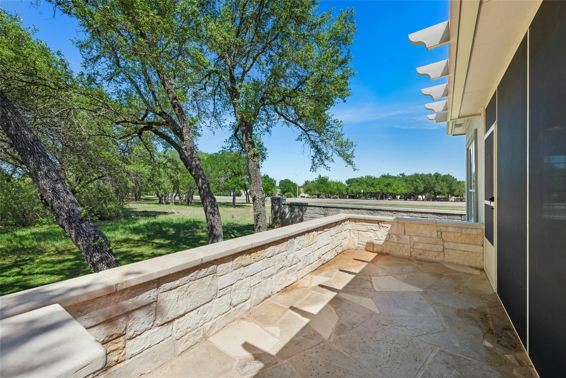 Photo of 405 Fieldstone DR