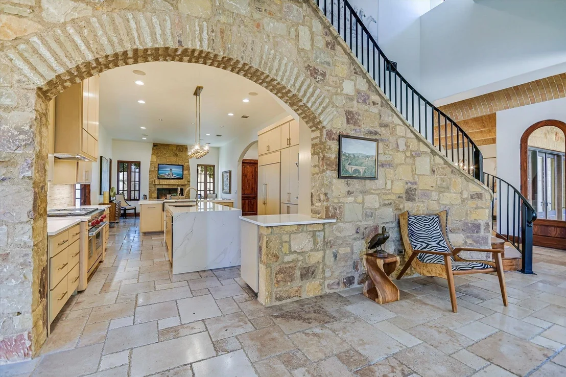 Photo of 252 LA SERENA LOOP