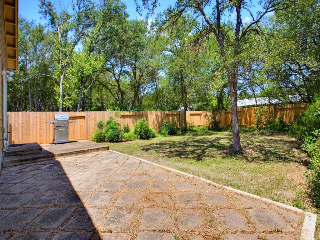 Photo of 2404 INDEPENDENCE DR
