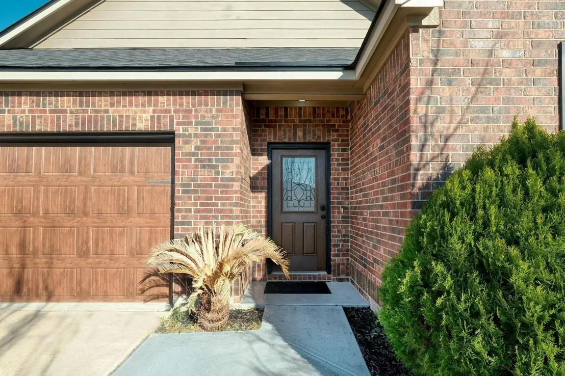 Photo of 1244 Yellow Iris RD