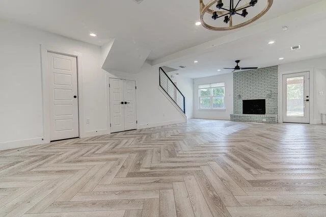 Photo of 6905 Drexel DR