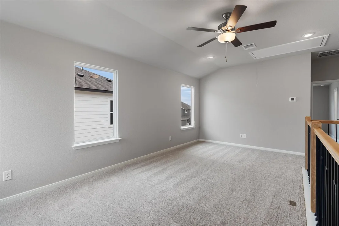 Photo of 340 Stellar Wind DR