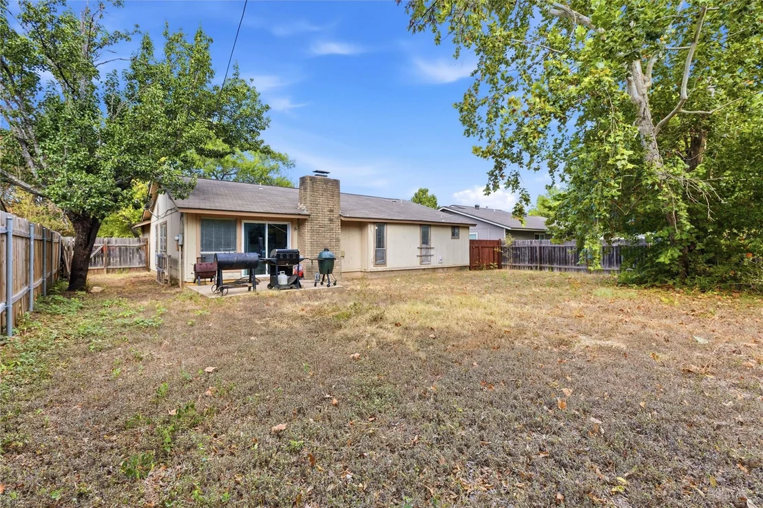 Photo of 1505 Sagebrush DR