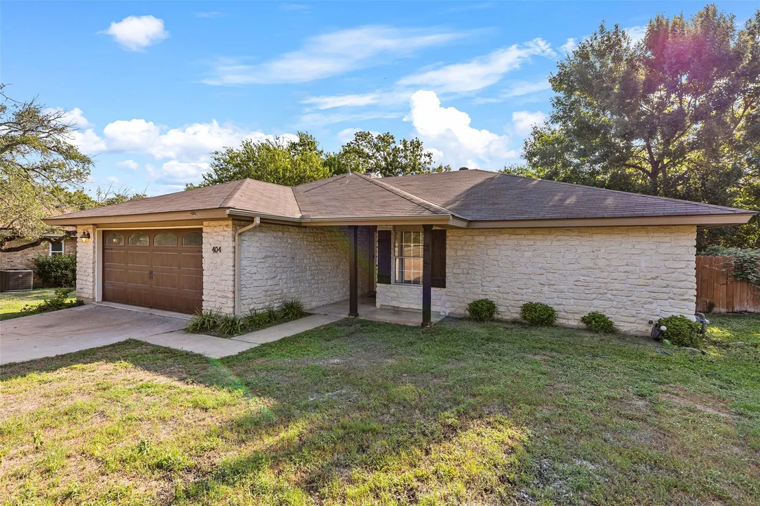 Photo of 404 Innwood DR