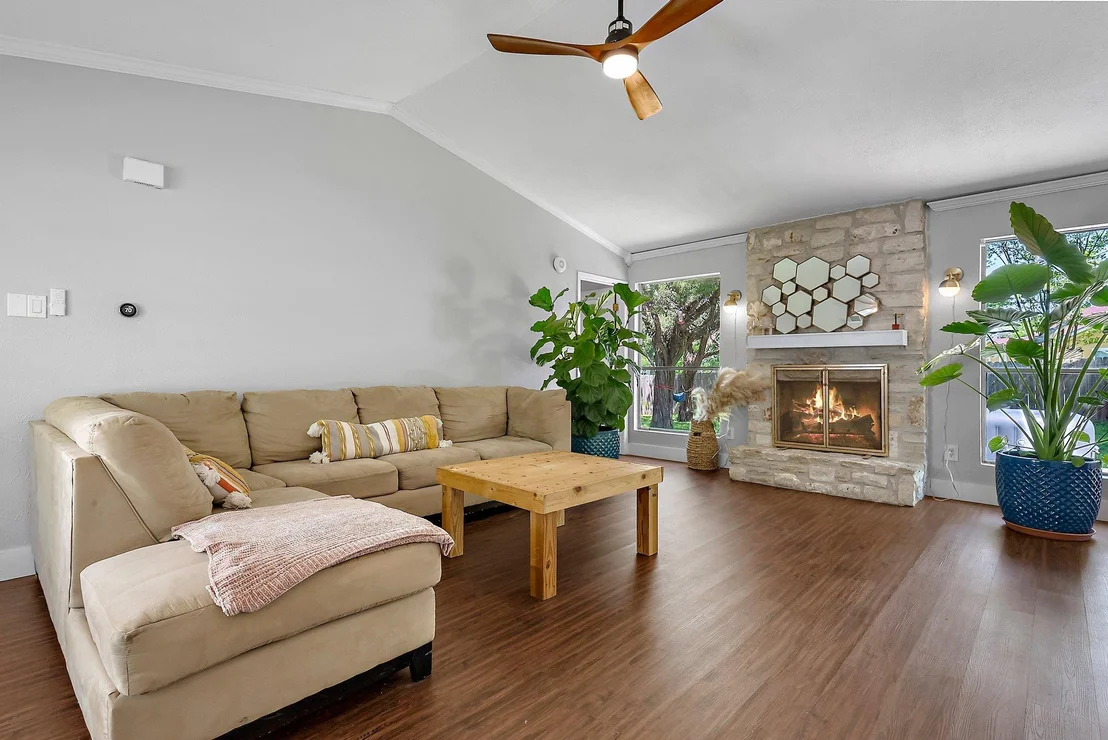 Photo of 3212 Darnell DR