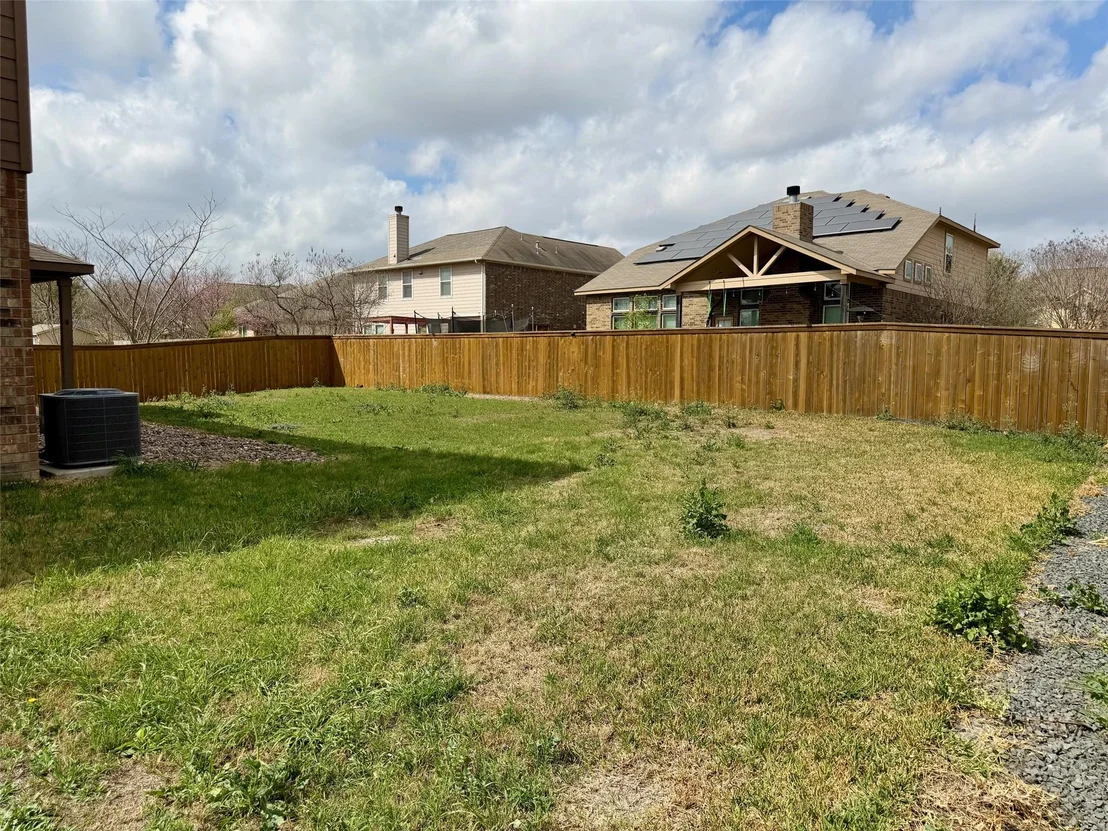 Photo of 6310 Daisy WAY