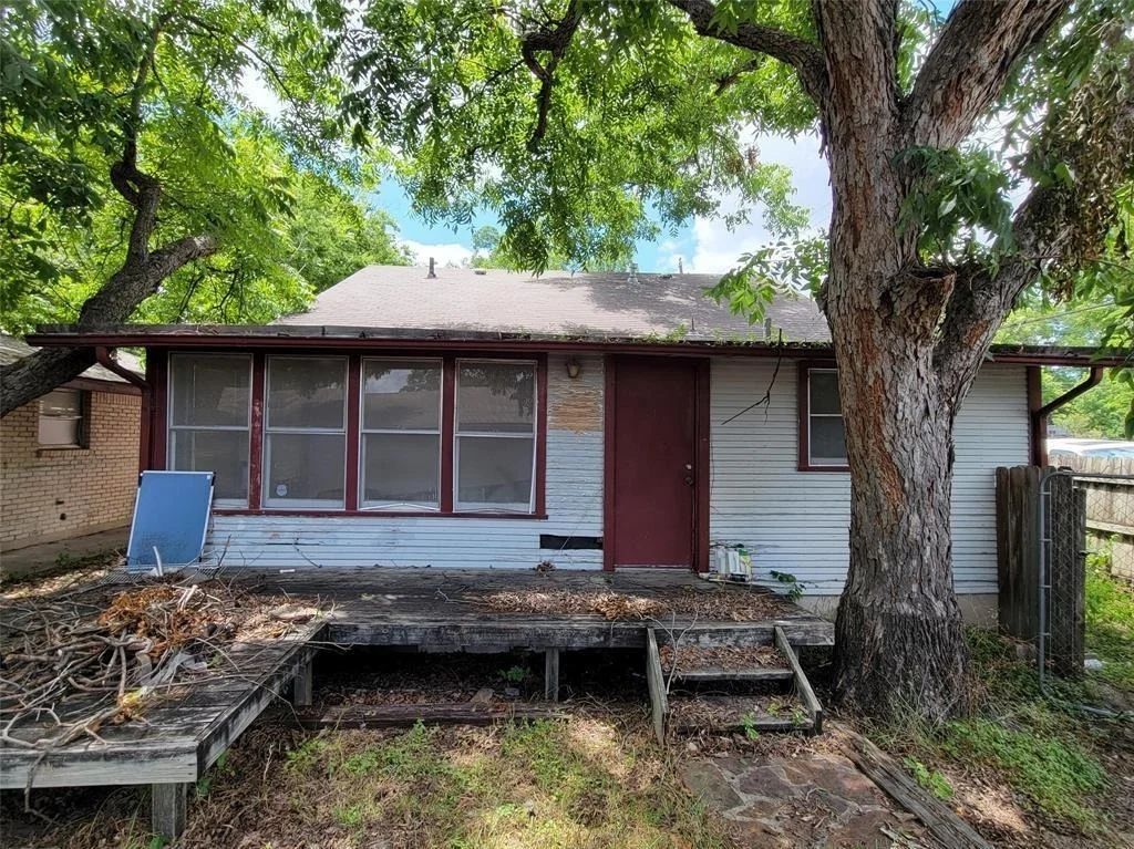 Photo of 4627 Depew Ave
