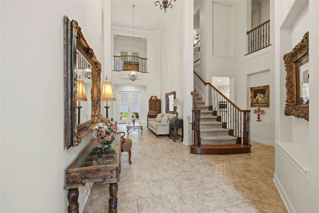Photo of 15200 Spillman Ranch LOOP