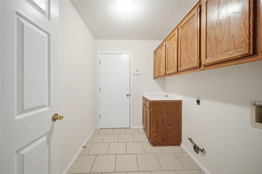 Photo of 1014 Pine Creek DR