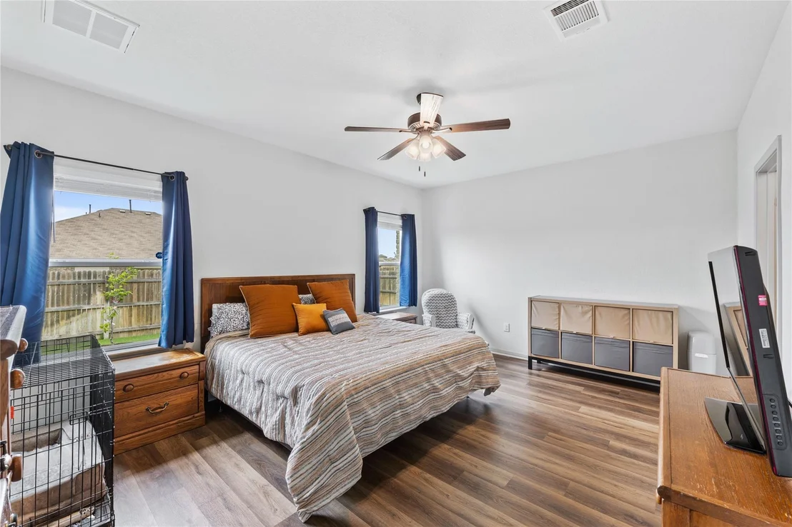 Photo of 717 Dubina Ave