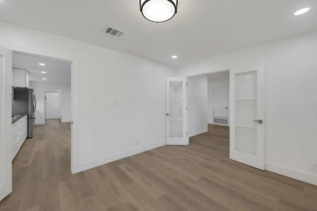 Photo of 4005 Madrid CV