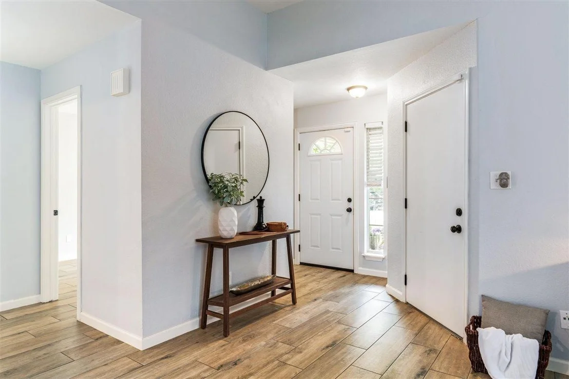 Photo of 2147 Jasmine PATH