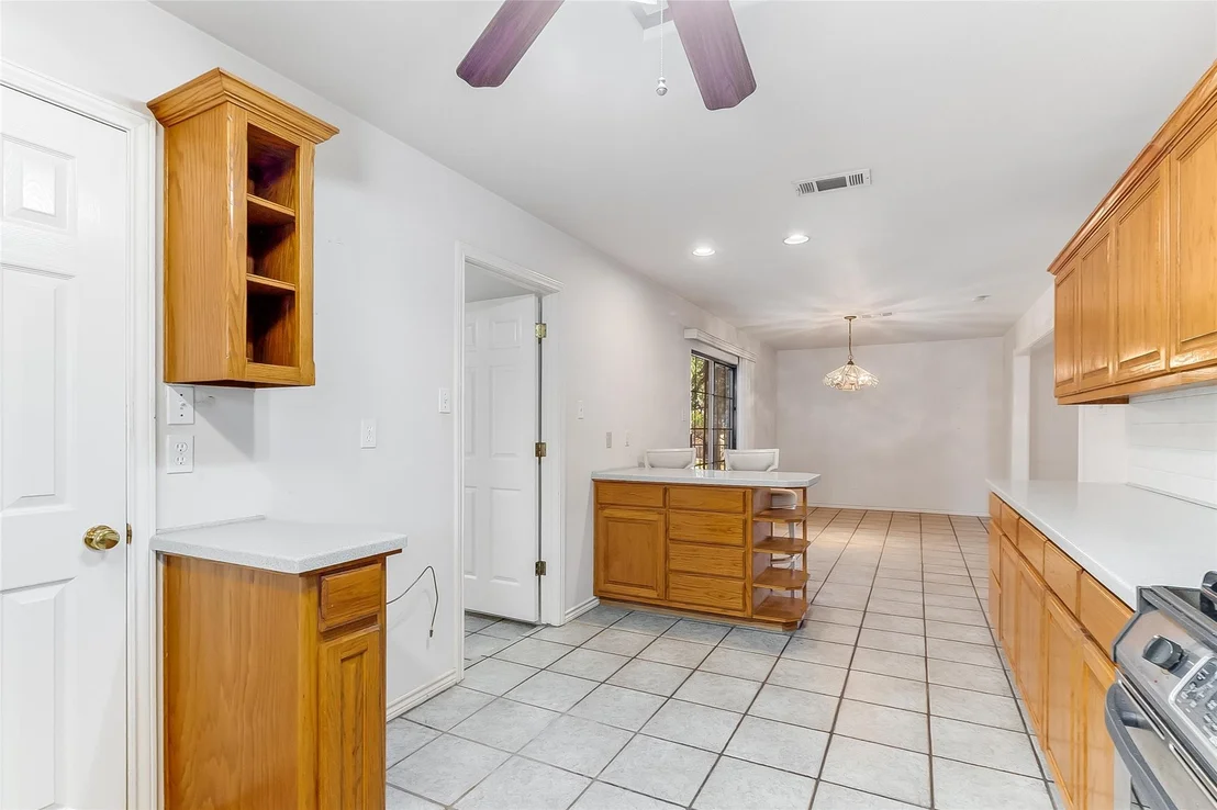 Photo of 309 Delaware Springs BLVD
